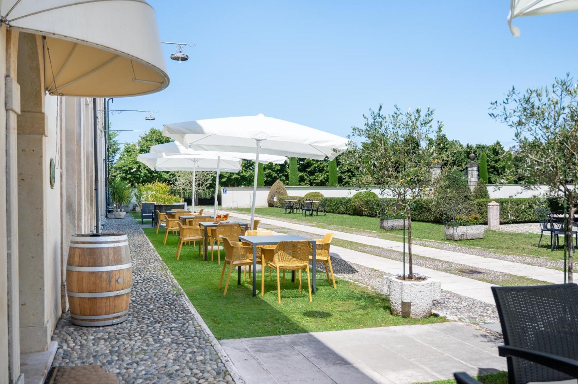 Residenza Villa Vecelli Cavriani Mozzecane Esterno foto