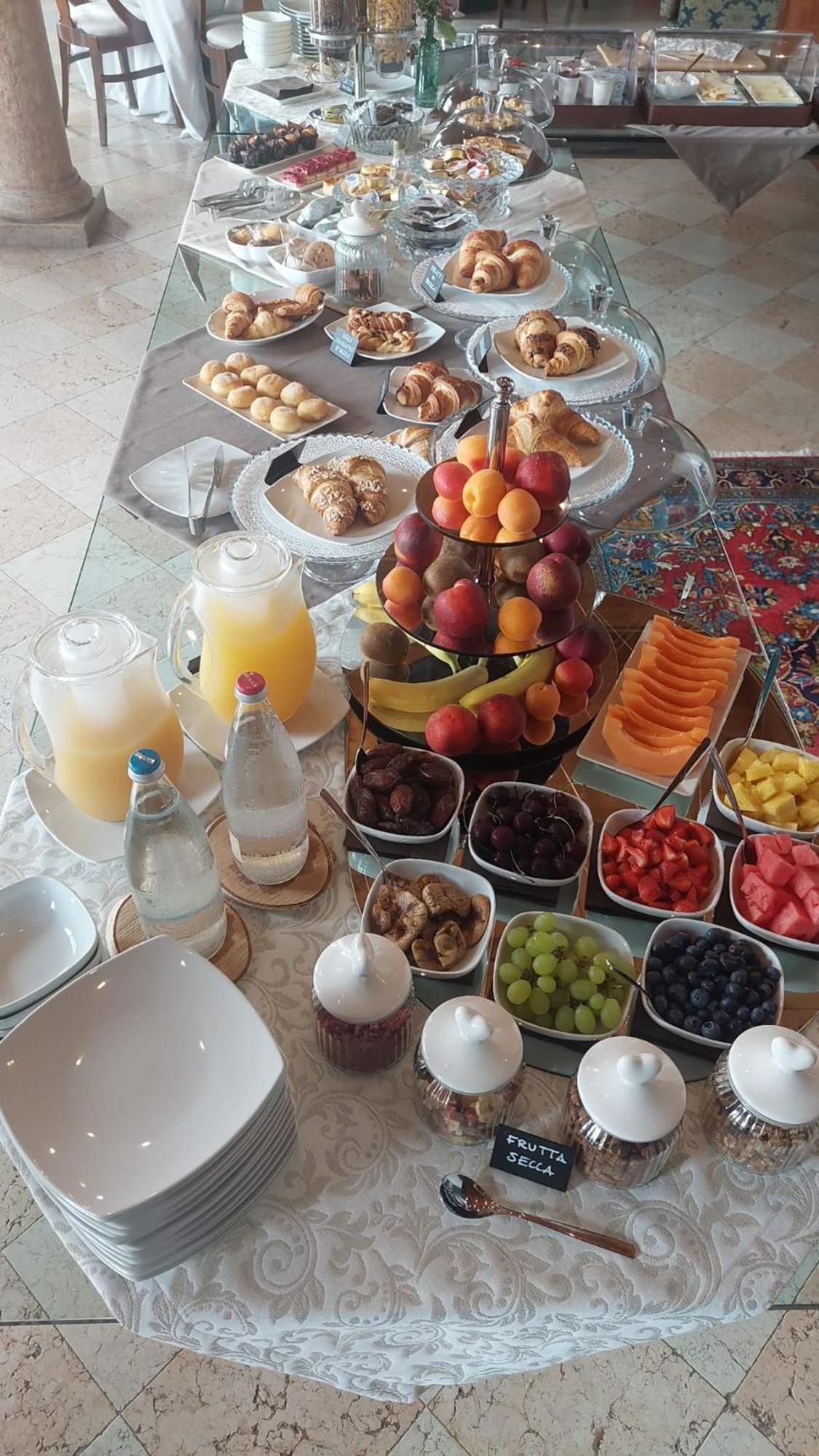 Residenza Villa Vecelli Cavriani Mozzecane Esterno foto