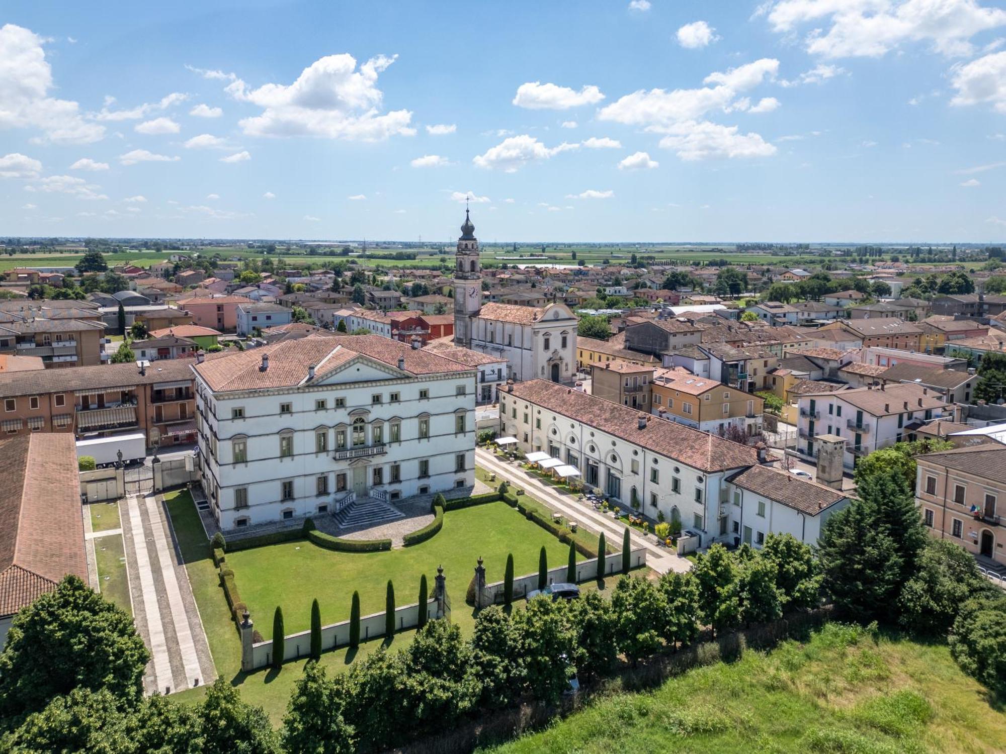 Residenza Villa Vecelli Cavriani Mozzecane Esterno foto
