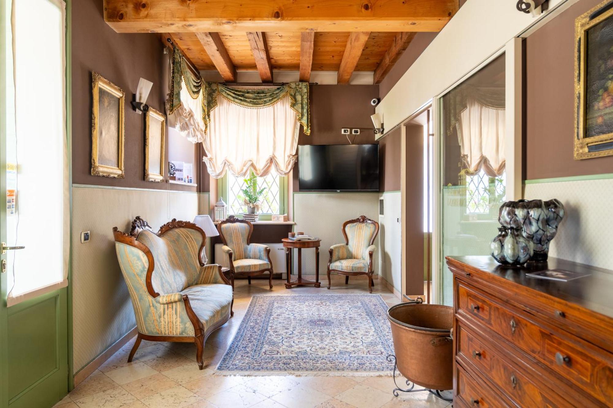 Residenza Villa Vecelli Cavriani Mozzecane Esterno foto