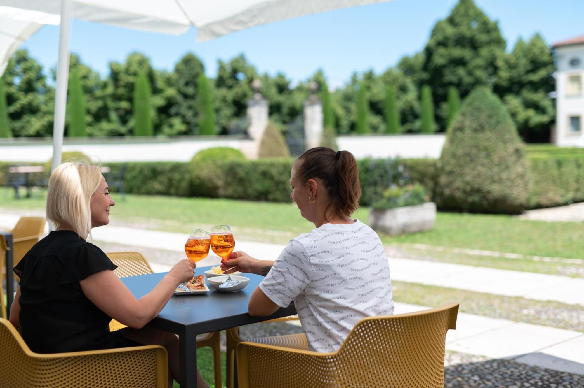 Residenza Villa Vecelli Cavriani Mozzecane Esterno foto